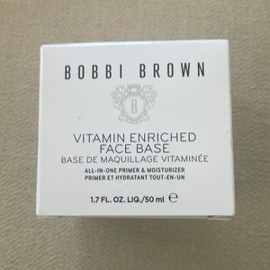 Bobbie Brown VITAMIN ENRICHED FACE BASE